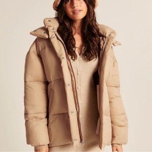 Abercrombie & Fitch Puffer Coat